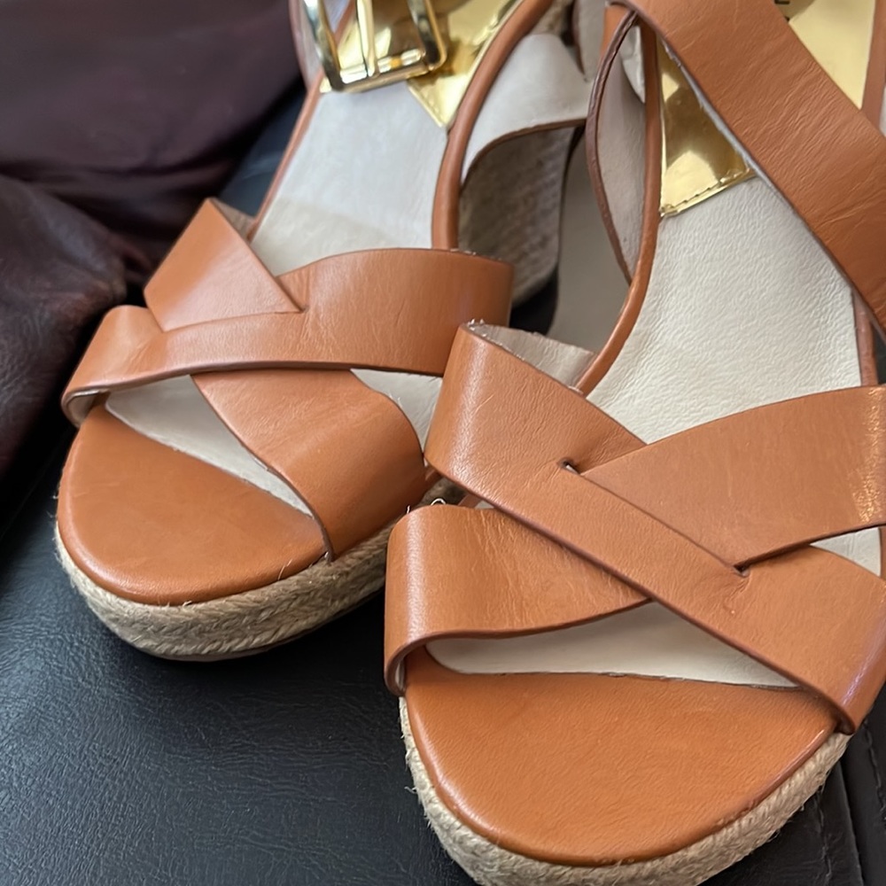 Shoes - Picture 6 of 6